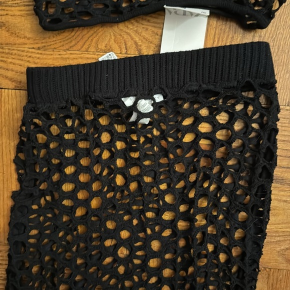 BRAND NEW MATCHING SET MESH ZARA COVER UP - Picture 7 of 9